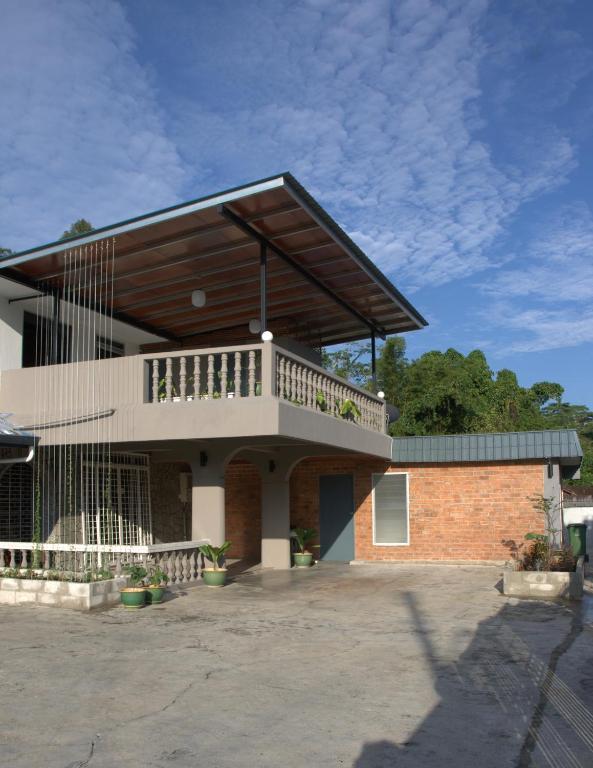 Morning Glory Guest House Kuching Exterior photo